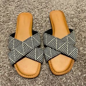 Women’s sandals